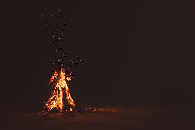 Méditation Autour du feu